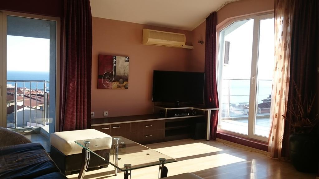 Bona Dea Club Hotel Sveti Vlas Esterno foto