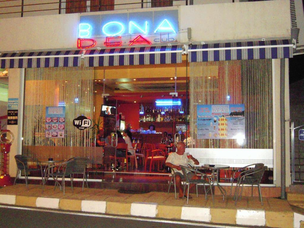 Bona Dea Club Hotel Sveti Vlas Esterno foto