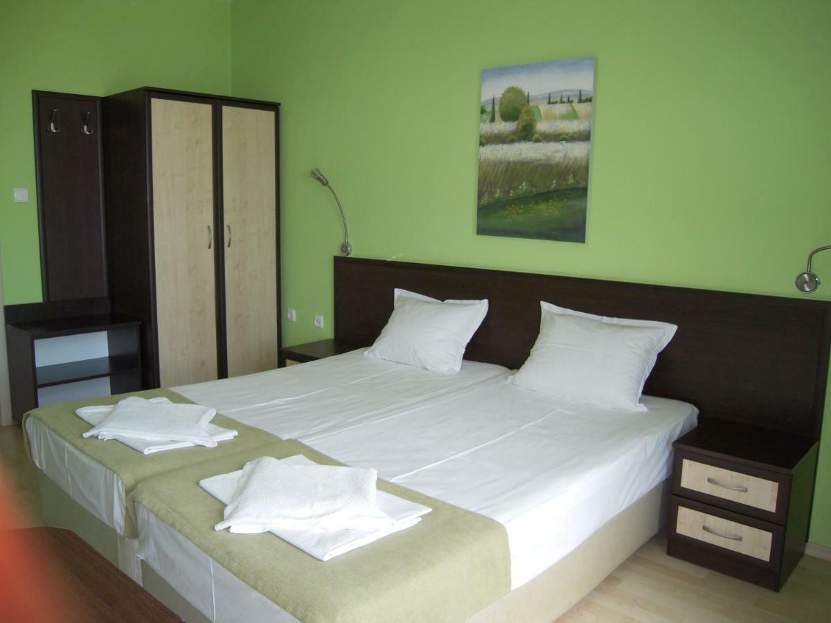 Bona Dea Club Hotel Sveti Vlas Esterno foto